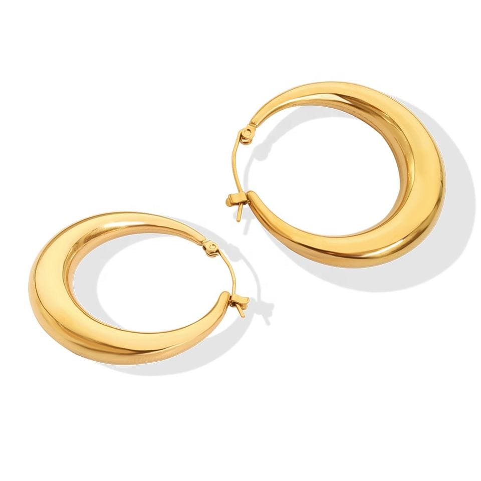Victoria London 18k Gold Crescent Hoop Earring
