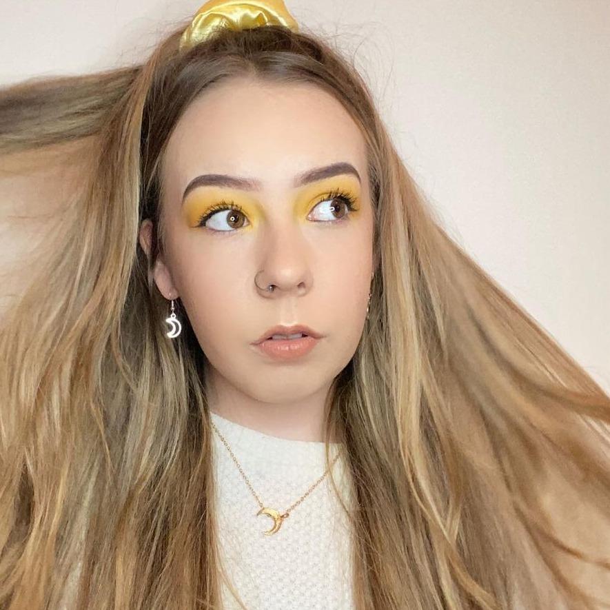 Victoria London Necklace Crescent Moon Necklace