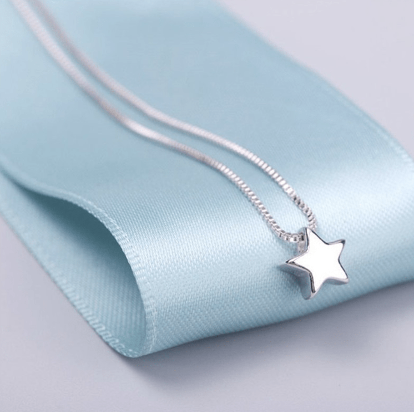 Victoria London Necklace Star Pendant Necklace