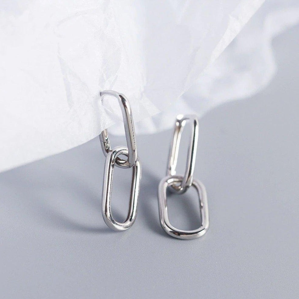 Victoria London Oval Link Earrings