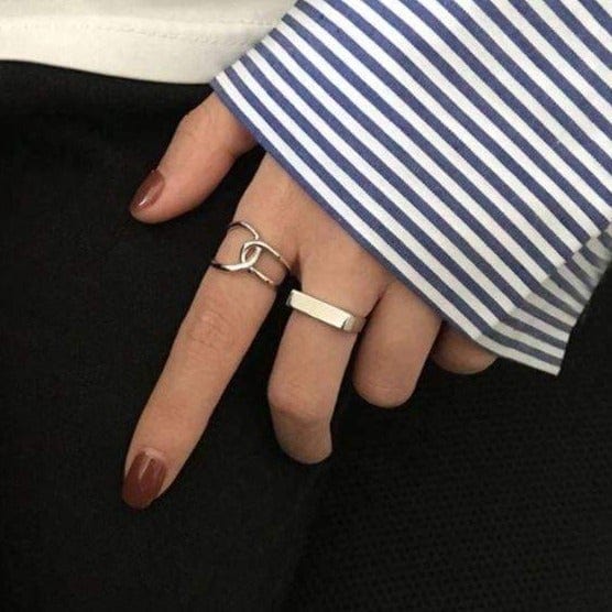 Victoria London Rings Copy of Minimalist Bar Ring